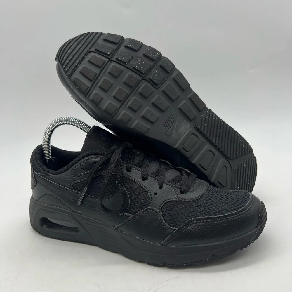 Nike Air Max SC (GS) Black Sneakers Women’s Size 7.5 (6Y) CZ5358-003.